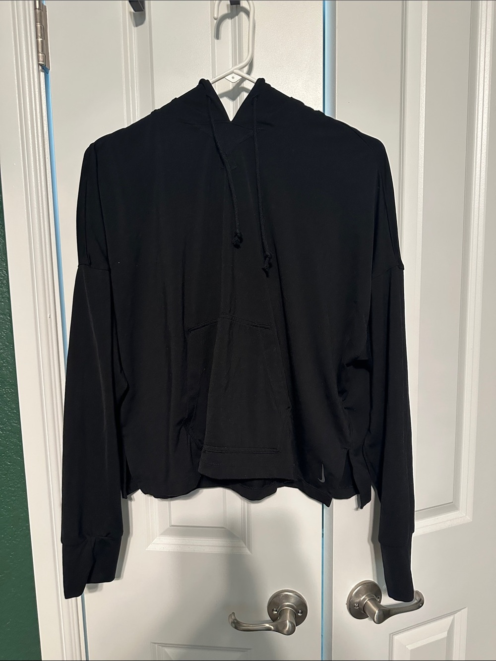 Nike Black Dri-FIT Cropped Hooded Pull Over